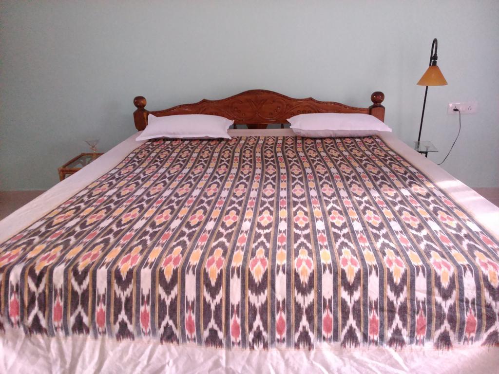 La Blanche Guest House Calangute Habitación foto